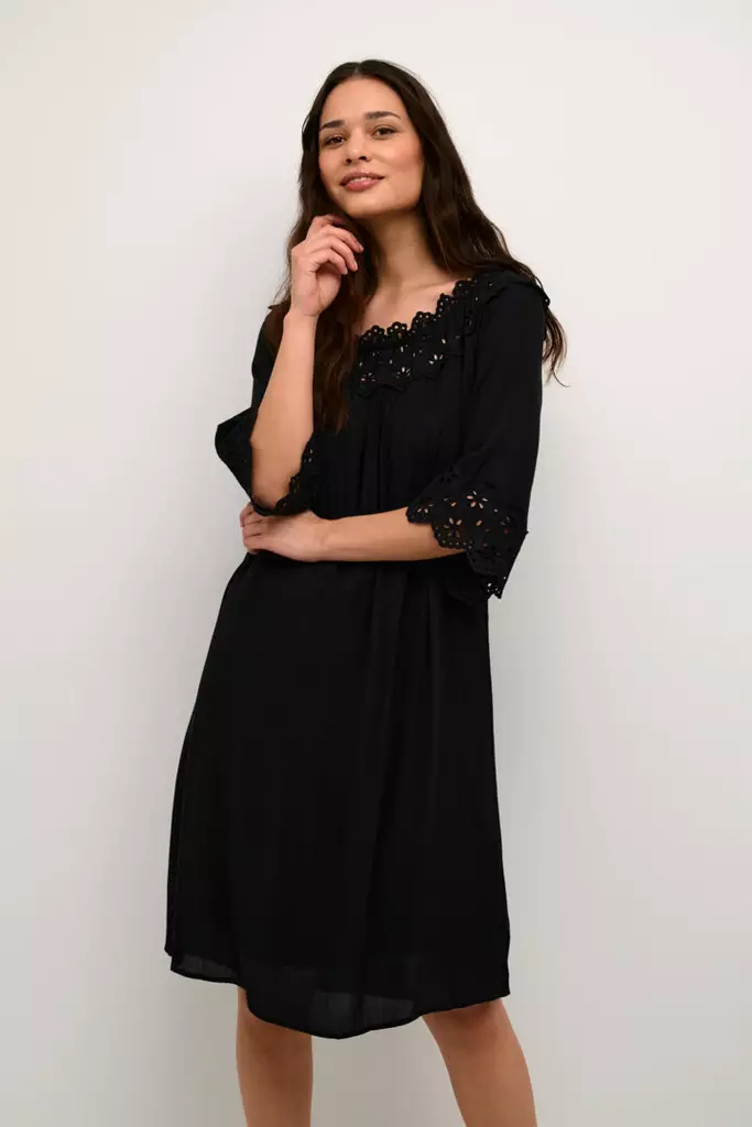 Cream CRBea mekko - Muotipiste naisten vaatteet - 10609800 - 1